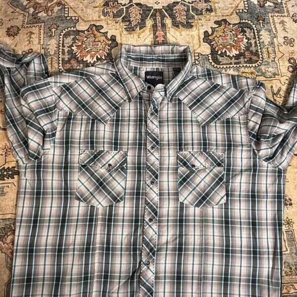Vintage Wrangler Pearl Snap Button Up Men's Western Outdoor Farmer Shirt 2XL - Picture 8 of 12